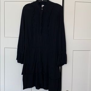 Ruffled Gap dress sz L